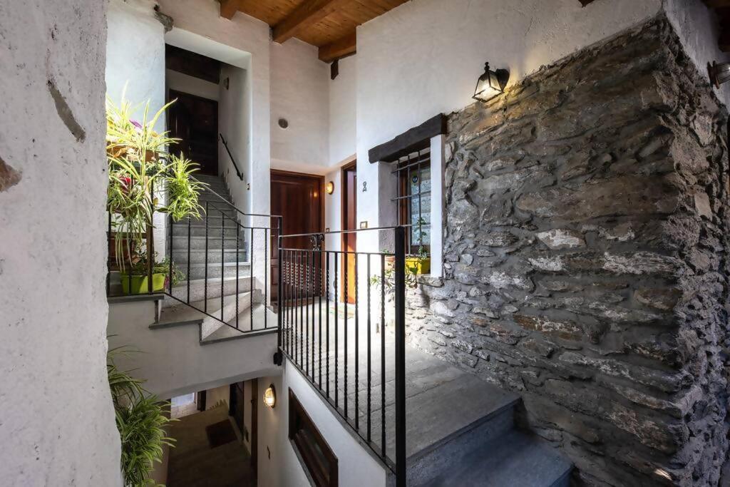 Dimora Gilles Aosta Valley Bard Rum bild